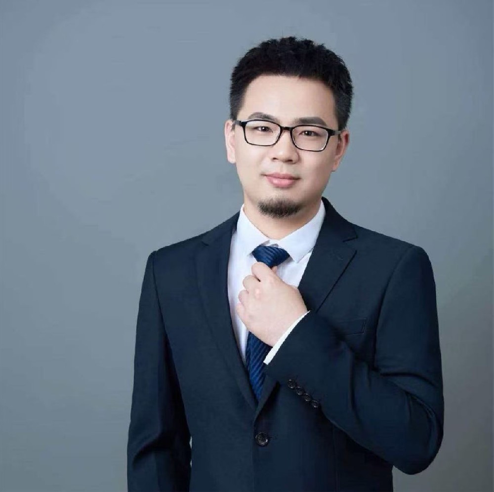 张凯平